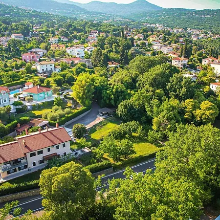 Appartement Igor No.2 - Free Parking - Ika, Opatija